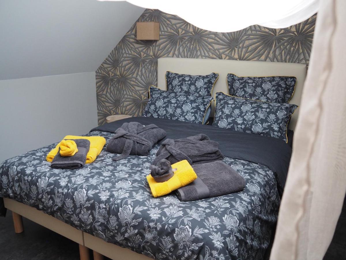 Gite Le Renouveau Avec Jacuzzi Privatif Laveline Exterior foto