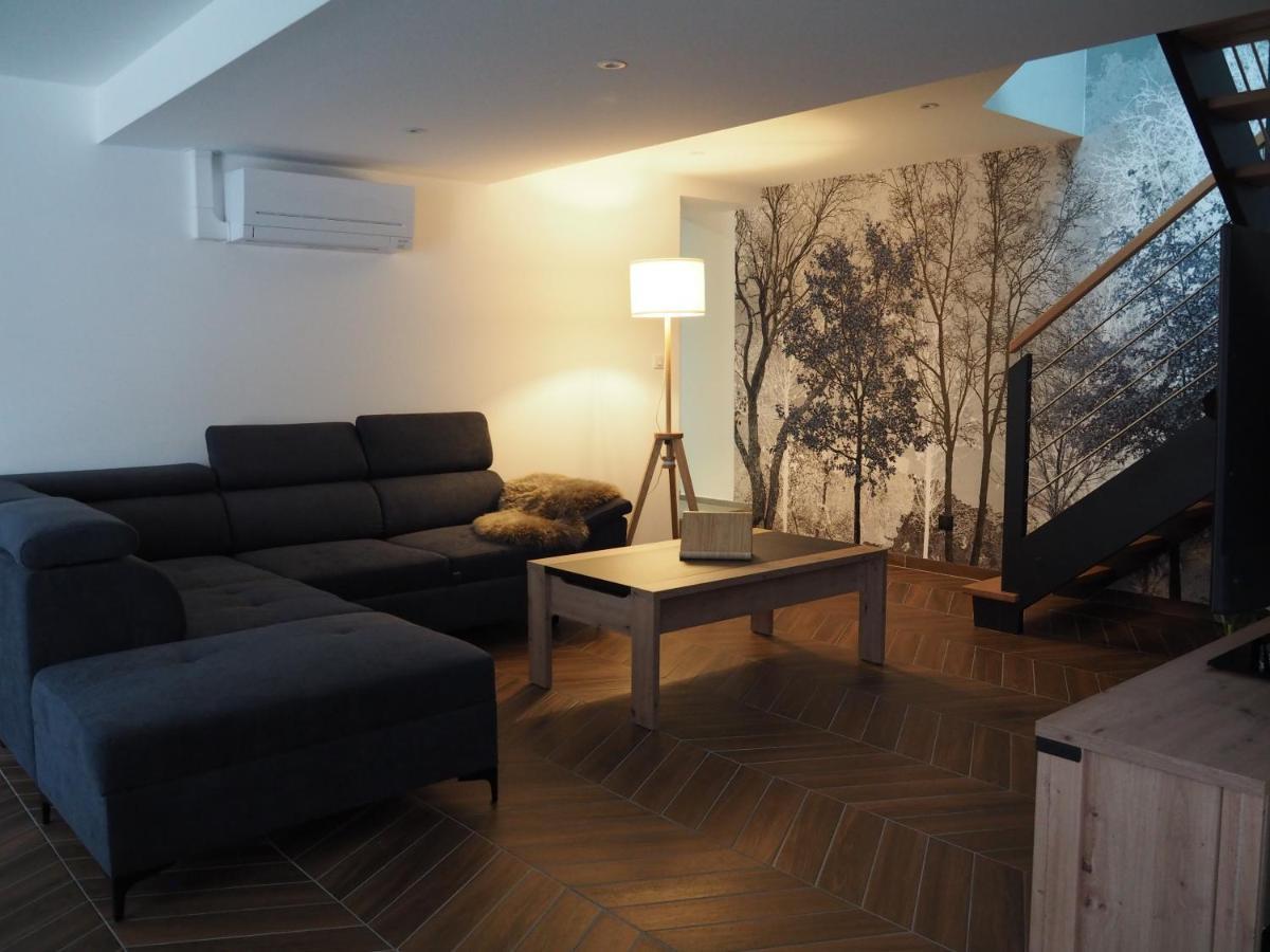 Gite Le Renouveau Avec Jacuzzi Privatif Laveline Exterior foto